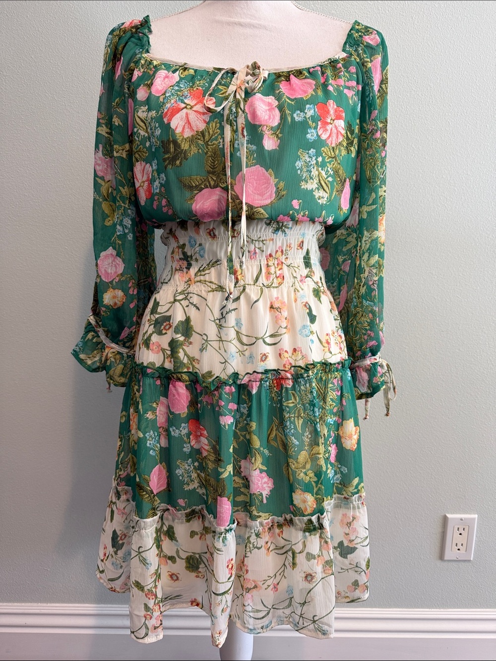 FIGUEROA & FLOWER WOMENS XL Floral Tiered Peasant Dress LINED 23ptp